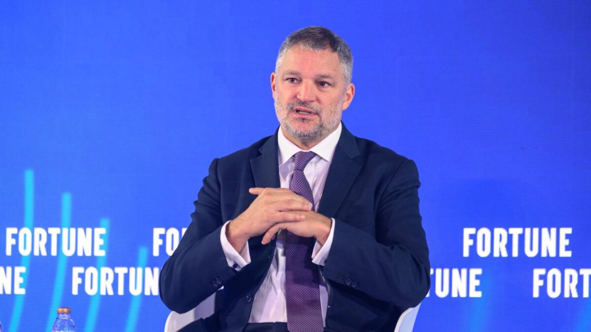 “When there’s a hit to the system, do you want to be with the anti-fragile or the profit-maximizing?” economist Louis-Vincent Gave asked at the Fortune Leaders Forum in Macau on Sept 8.