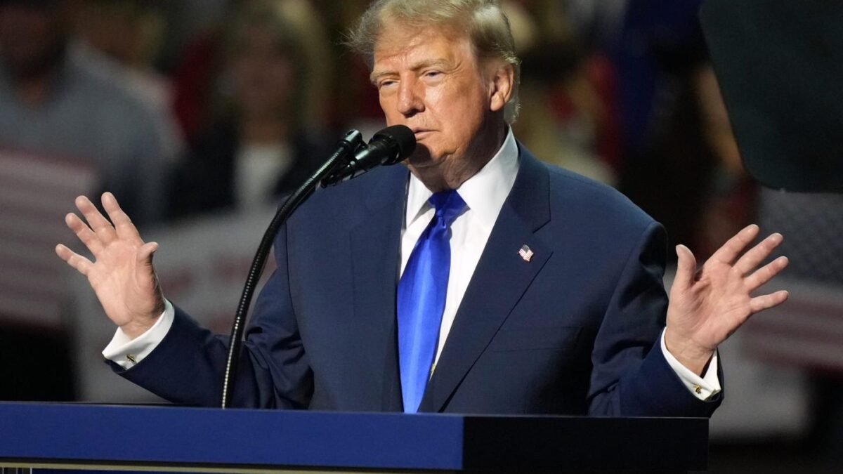 President Donald Trump pledged $5,000 payments to American adults if Republicans retain control of Congress in the midterm elections.