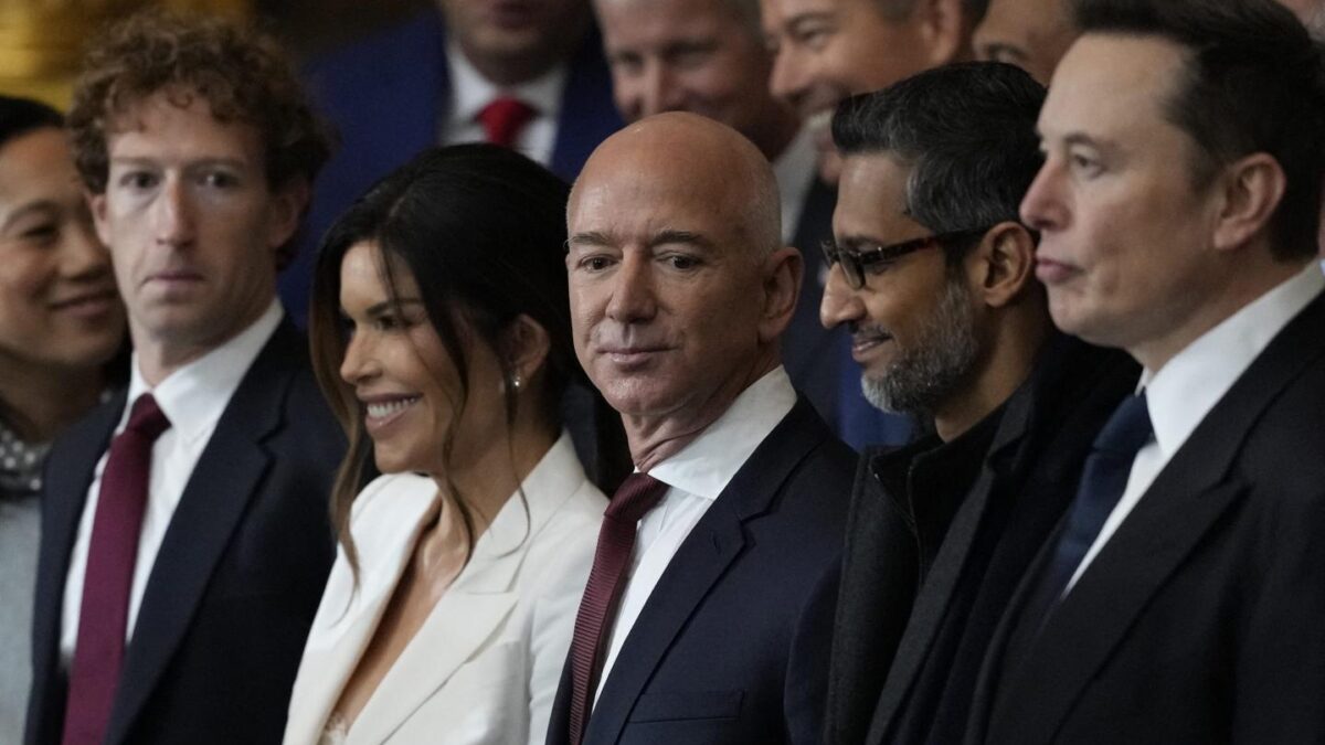 A quarter of all billionaire wealth is held by 29 "superbillionaires."