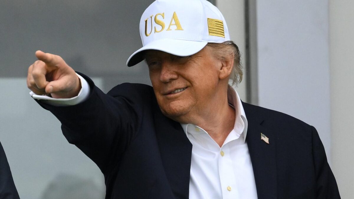 Trump is freeing Irish whiskey from tariffs while tightening the screws on Canadian booze